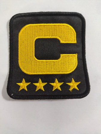 NFL Raiders Gold C Patch Biaog